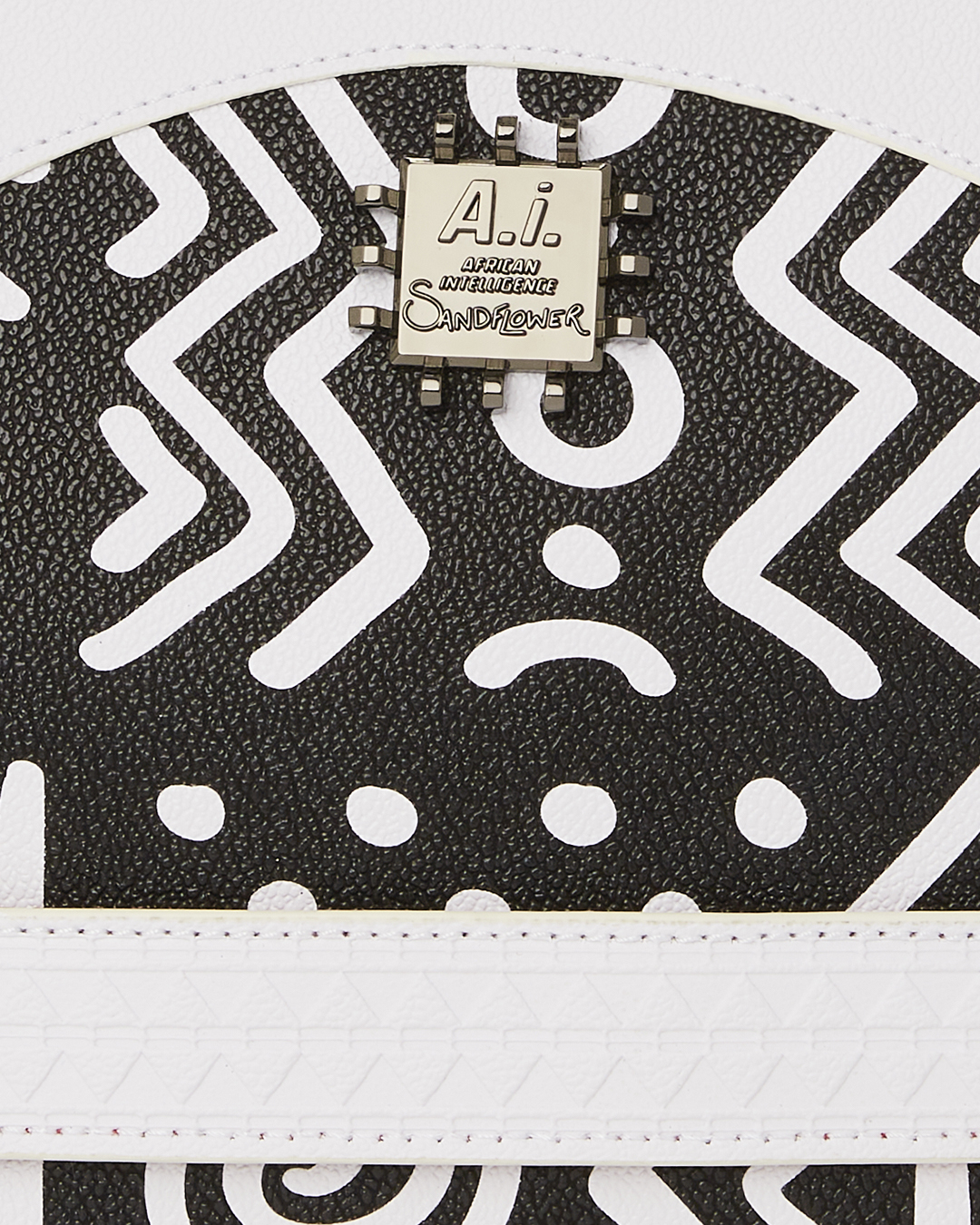 A.I.8 AFRICAN INTELLIGENCE ?C ORIGIN STORY CROSSOVER CLUTCH - Image 11