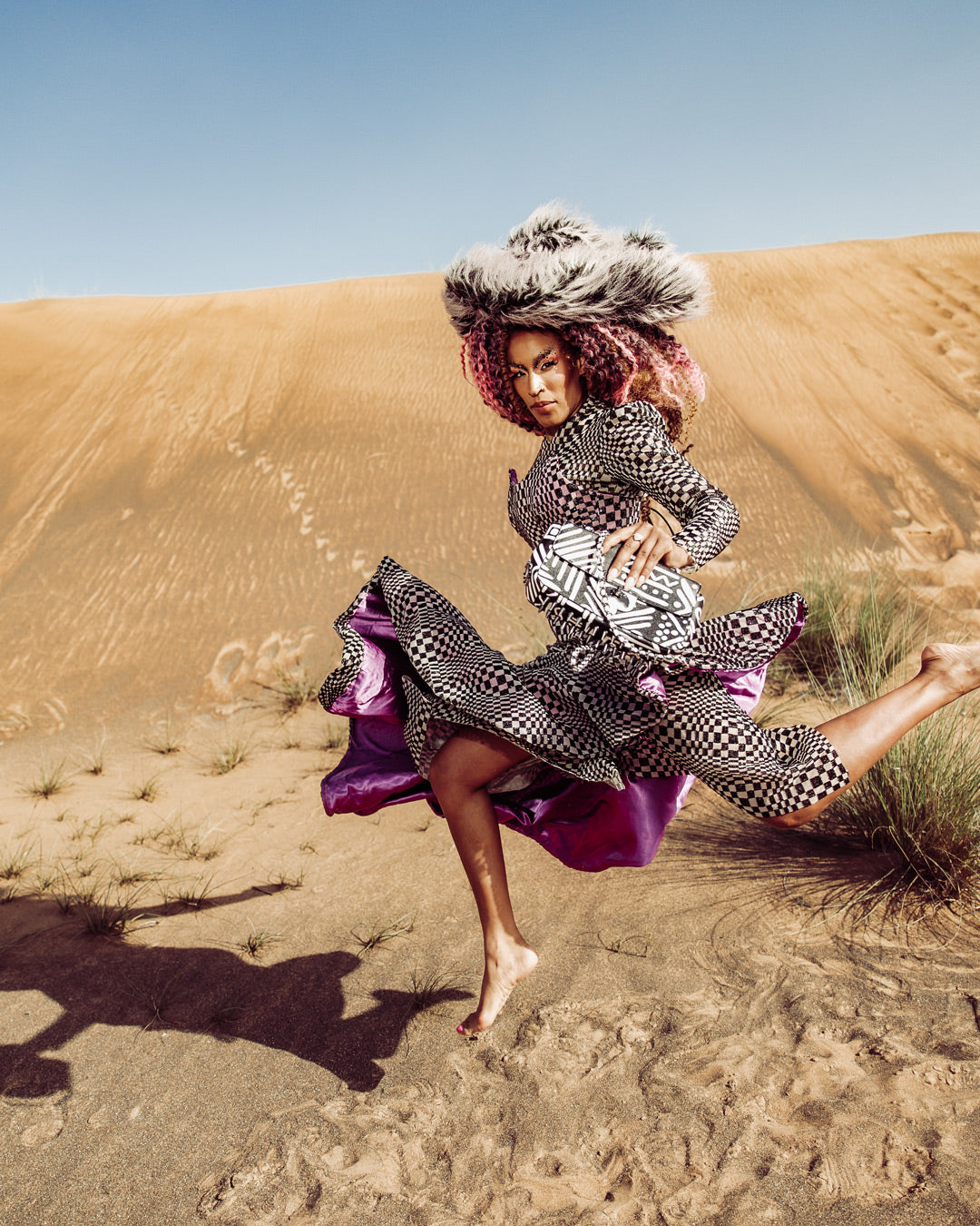 A.I.8 AFRICAN INTELLIGENCE ?C ORIGIN STORY SHARK HANDBAG - Image 8