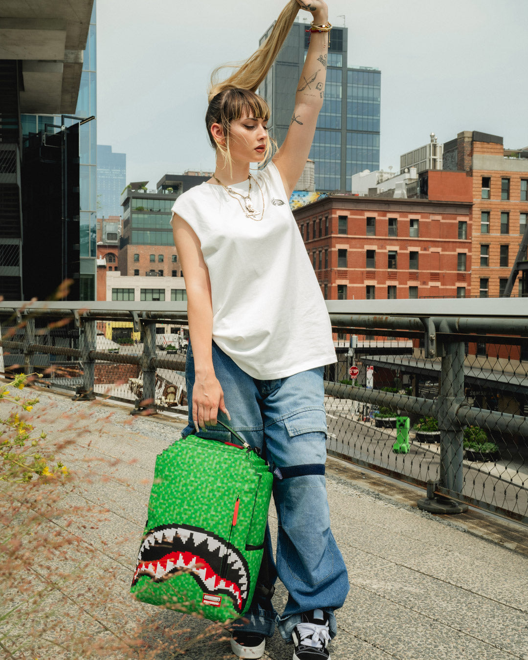 MINECRAFT CREEPER SHARK BACKPACK - Image 4