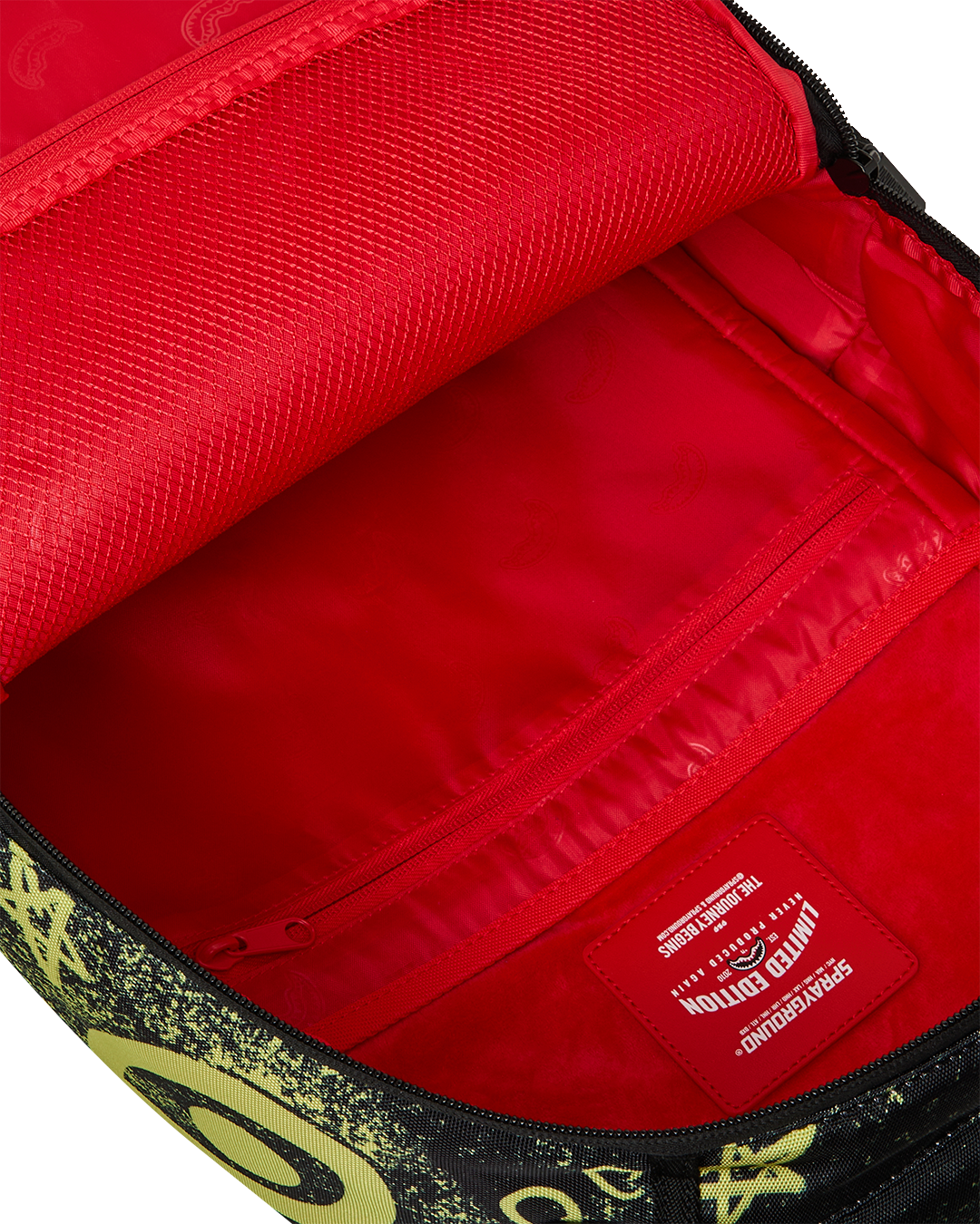 MARVIN THE MARTIAN OUTTA HERE BACKPACK - Image 8