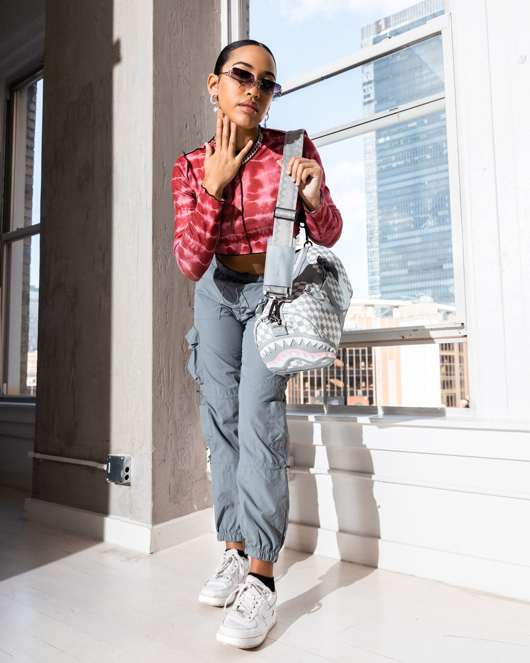 AIR TO THE THRONE JETSET MINI DUFFLE - Image 4