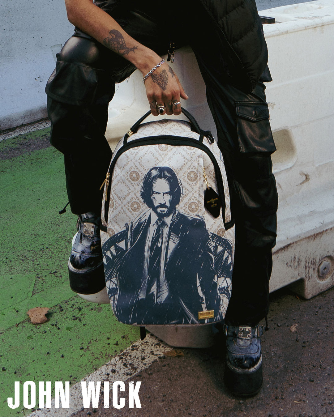 JOHN WICK BORN FOR THIS BACKPACK - Image 10